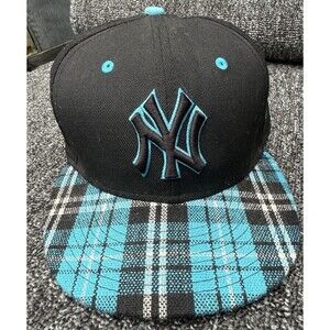 New York Yankees Hat 59Fifty New Era Tru Fitted 7 5/8 Black Aqua Plaid EUC